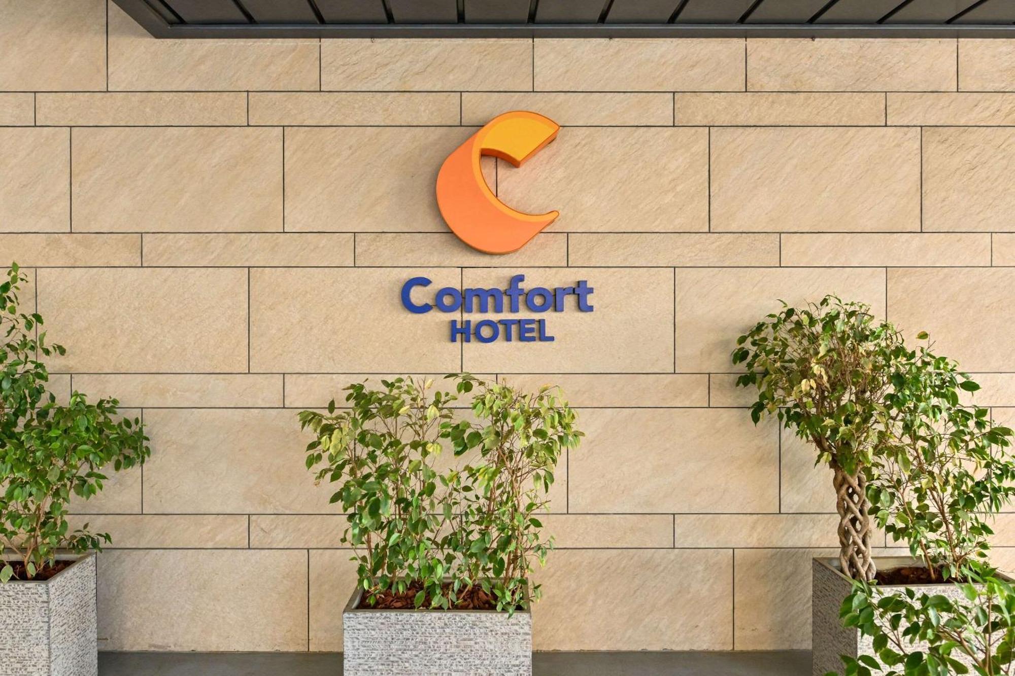 Comfort Hotel Jeddah King Road Exterior foto